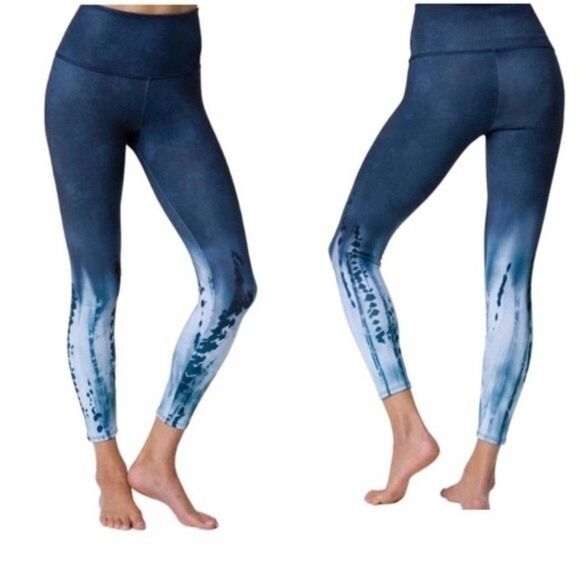 Onzie Women's Blue Graphic Tie Dye Midi Flow Leggings Size Medium - Picture 2 of 12